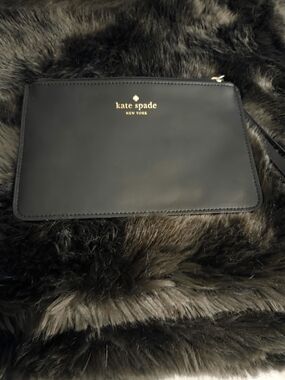 kate spade Black Leather Logo Zip Wristlet